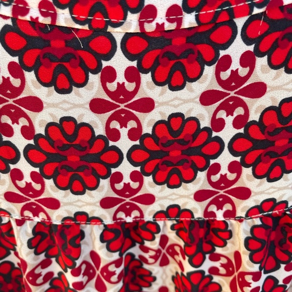 Loft Long Sleeve Red Patterned Blouse Size S - Picture 3 of 8